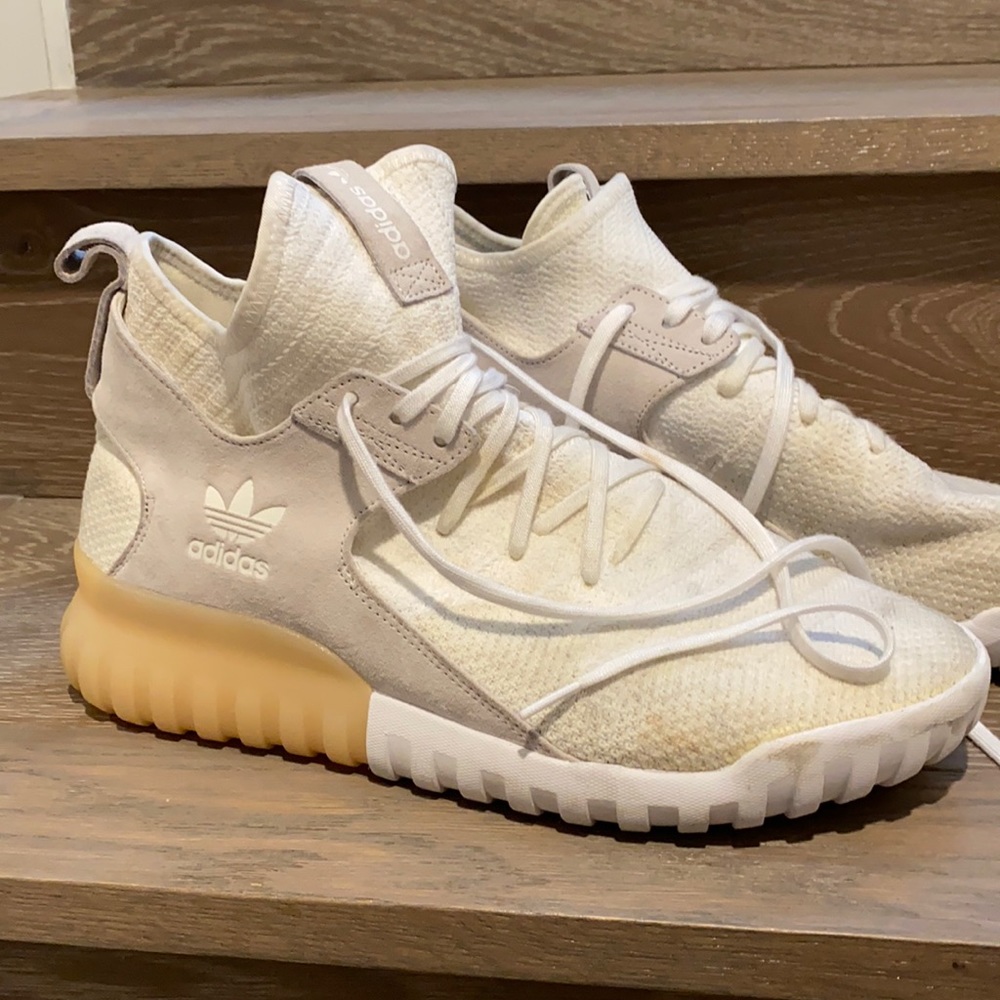 Adidas Sneakers